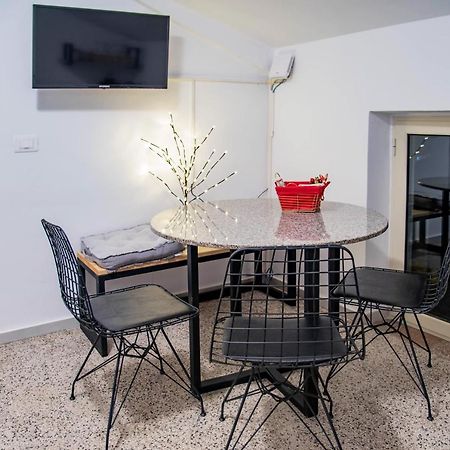Jonexh Apartments Tiranë Luaran gambar
