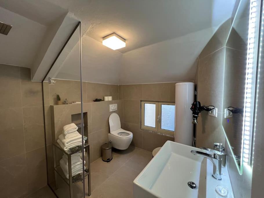 Jonexh Apartments Tiranë Luaran gambar