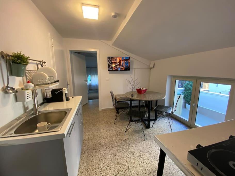 Jonexh Apartments Tiranë Luaran gambar